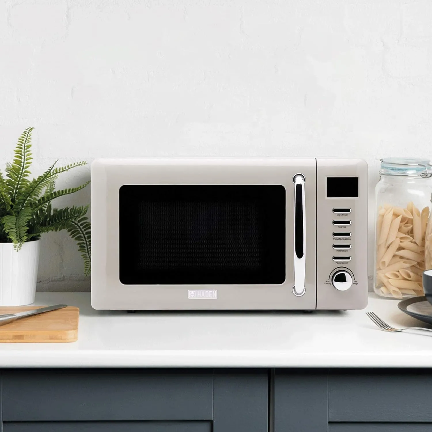 Optimize to: 800W Haden Cotswold Putty 20L Microwave Oven